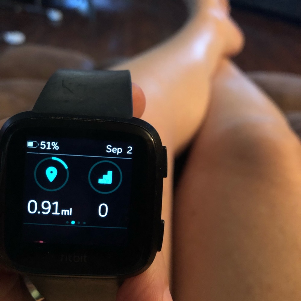 Fitbit Versa - Picture 6 of 8